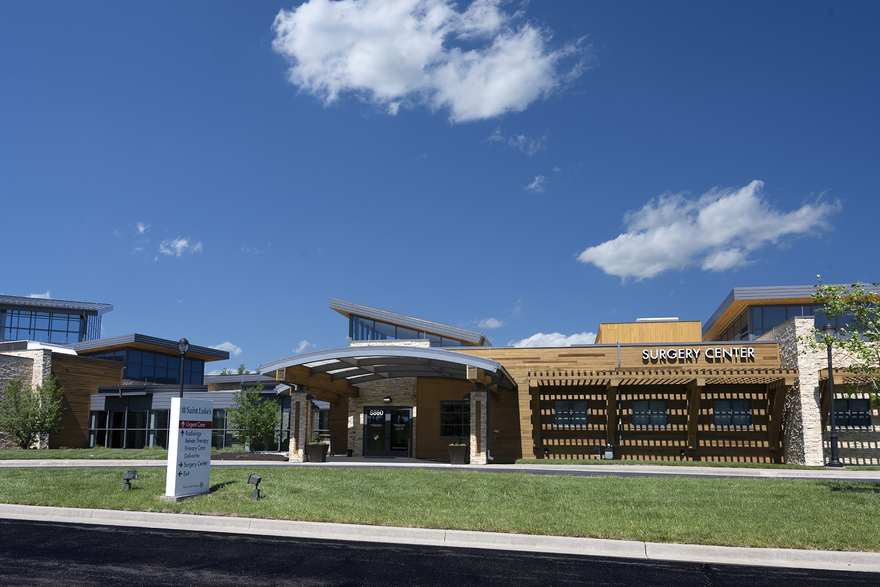 Shoal Creek Ambulatory Surgery Center Building Exterior