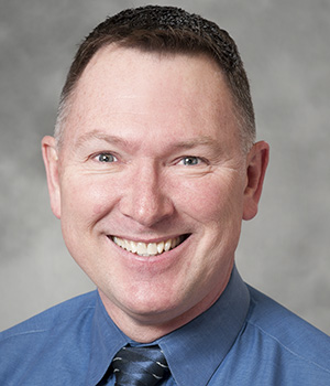 Whitlow, Richard_2013_sm.jpg